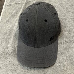 RUSSELL hat flexfit fitted black cap - size SM